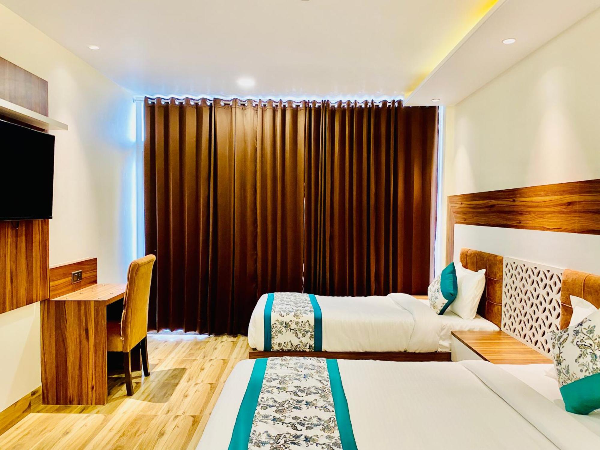 Hotel White House Walking Distance From Golden Temple- With Parking Amritsar Exterior foto