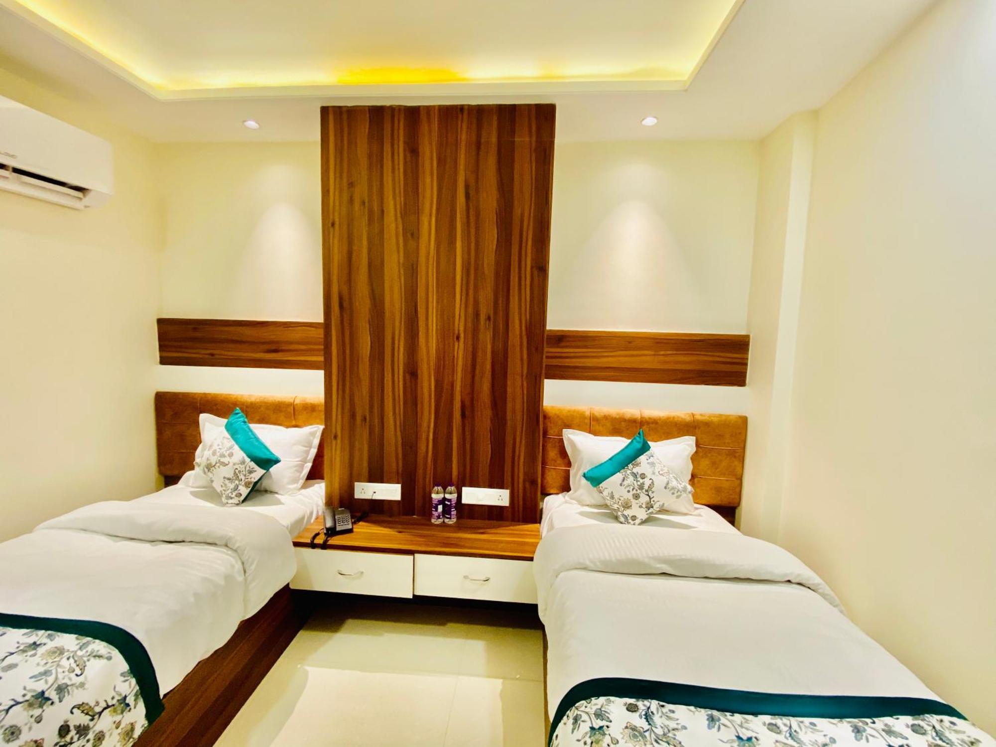Hotel White House Walking Distance From Golden Temple- With Parking Amritsar Exterior foto